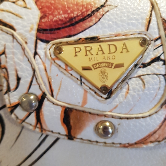 LIMITED EDITION PRADA shoulder bag - Picture 2 of 8
